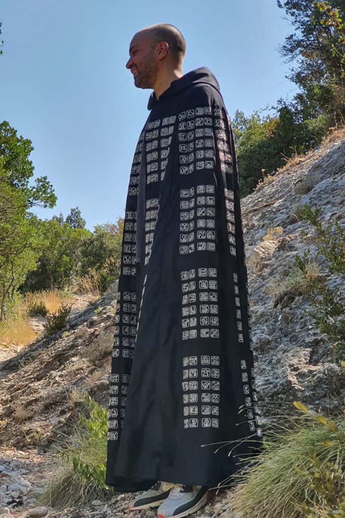 Rogier's Rune Cloak
